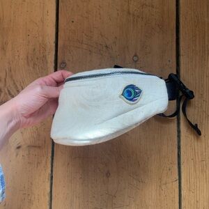 Atripoppe Magic Belt Bag Argus Oat in Linen